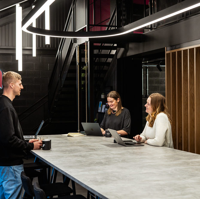 Reech Feb WebRes aspect ratio